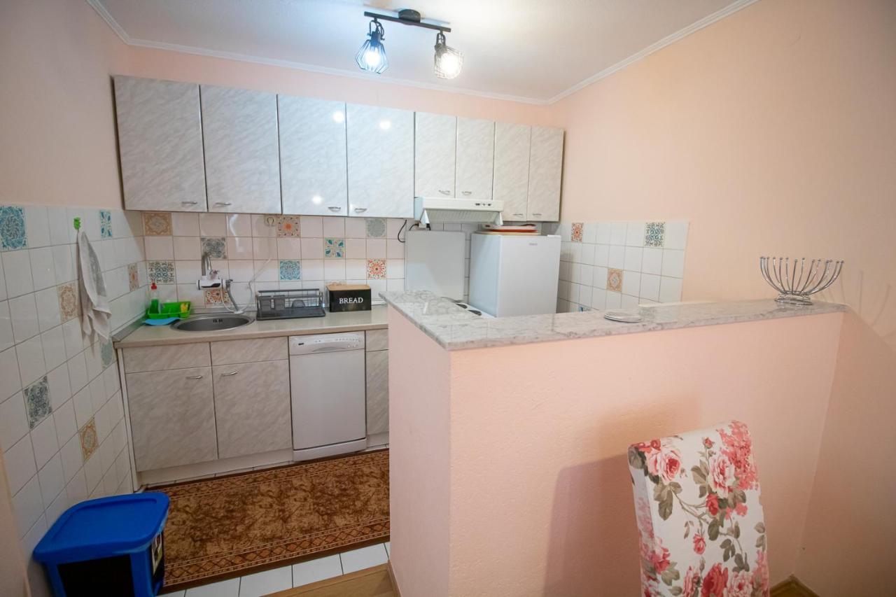 Butterfly Apartamento Mostar Exterior foto